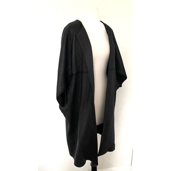 Josie Natori Black Ottoman Shine Coat Short Sleeve Kimono Cover-Up Sz L - Picture 11 of 11